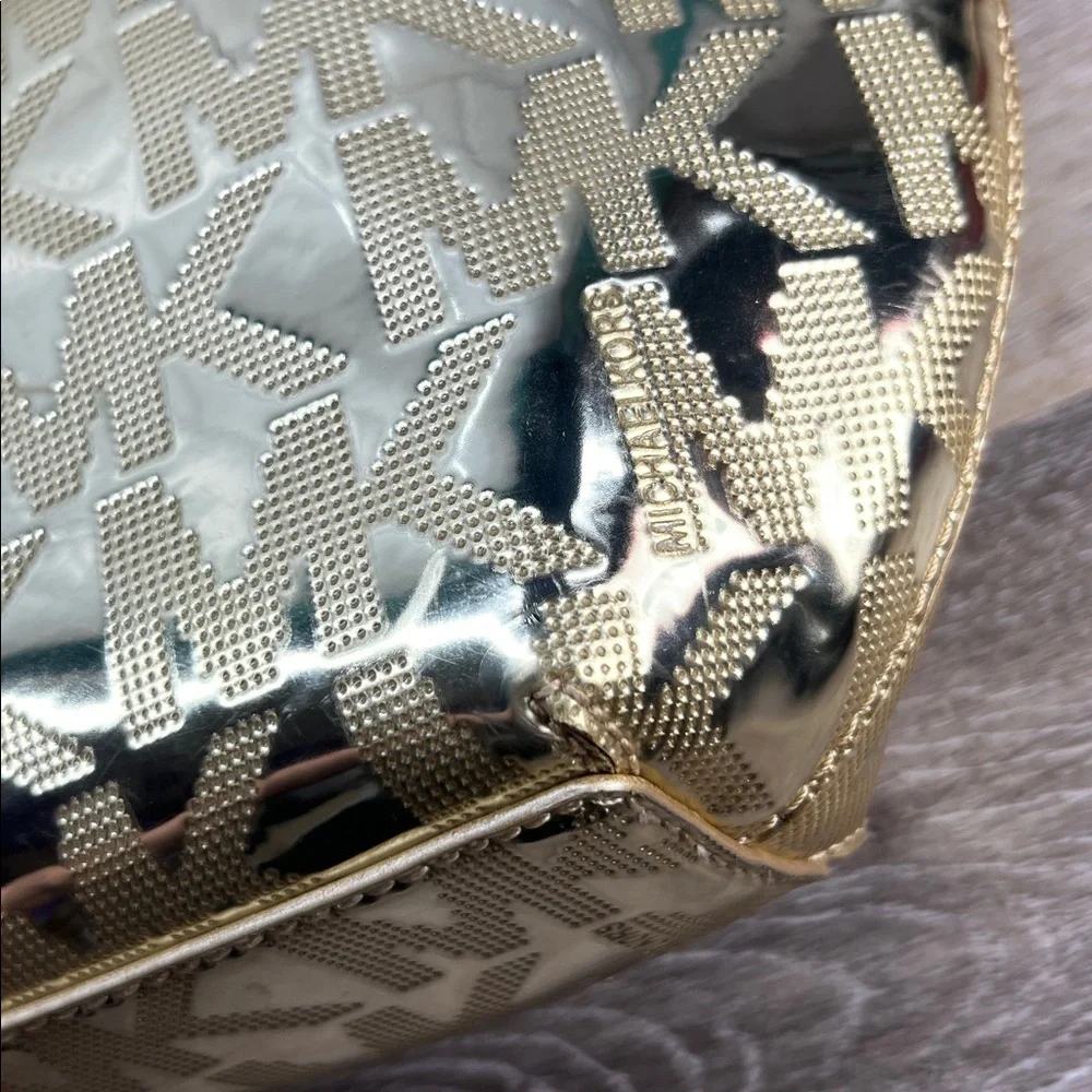 9865 Michael Kors Metallic Gold Patent Tote with Chain Handles 257499865 - Picture 13 of 14